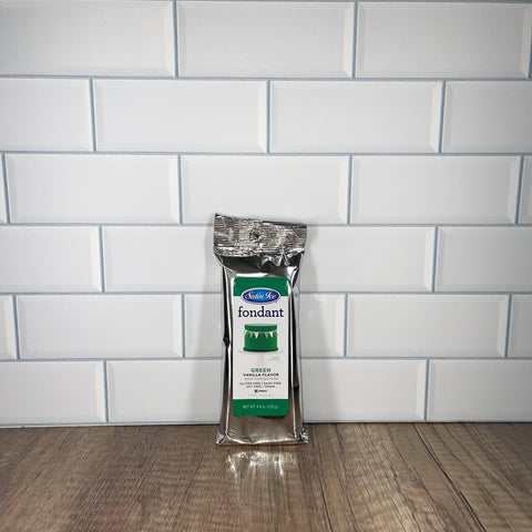 4.4 oz. Green Fondant
