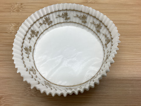 White Round Shallow XL Danish Liners (approx 25 Piece)